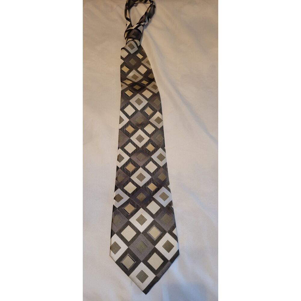 Roberto Villini Collezione Necktie 58"x4" 100% Silk Tie Geometric Tan Gold